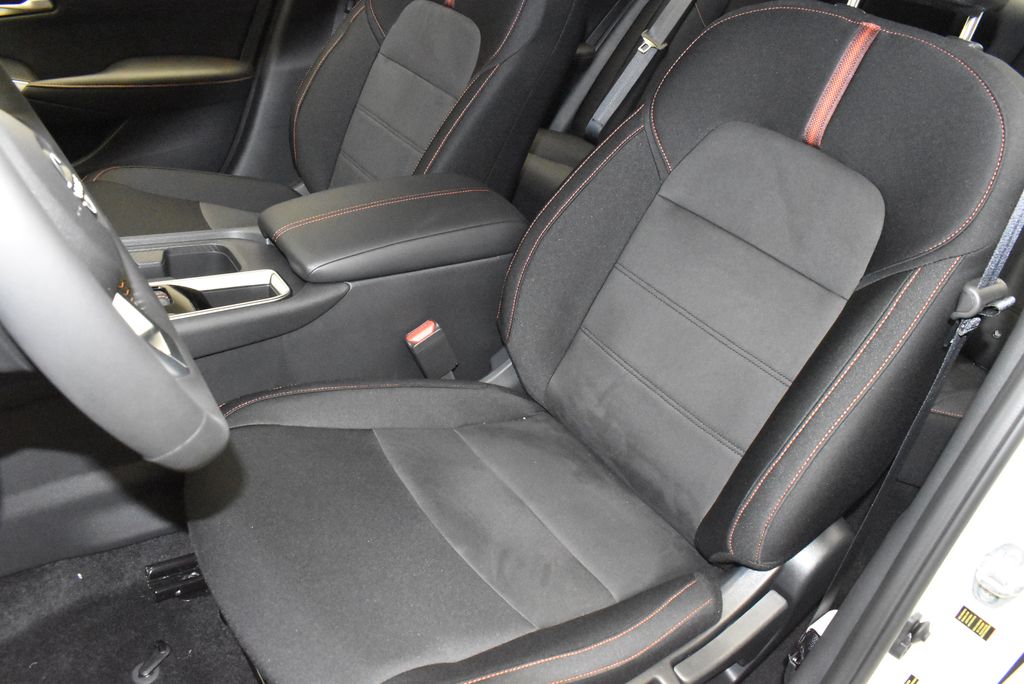 Thumbnail: 2025 Nissan Sentra - 14