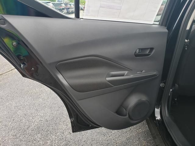 new 2025 Nissan Kicks Play car, priced at $21,149