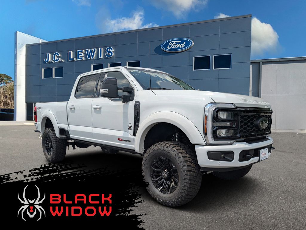 2025 Ford F-250 Black Widow