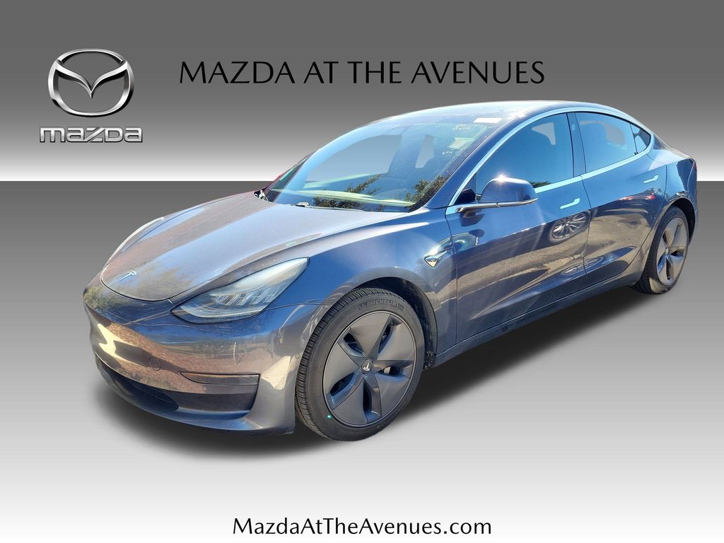 2020 Tesla Model 3 Base's photo