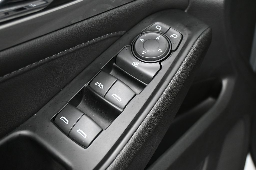 Used 2023 Sterling Gray Metallic Chevrolet LT image 14