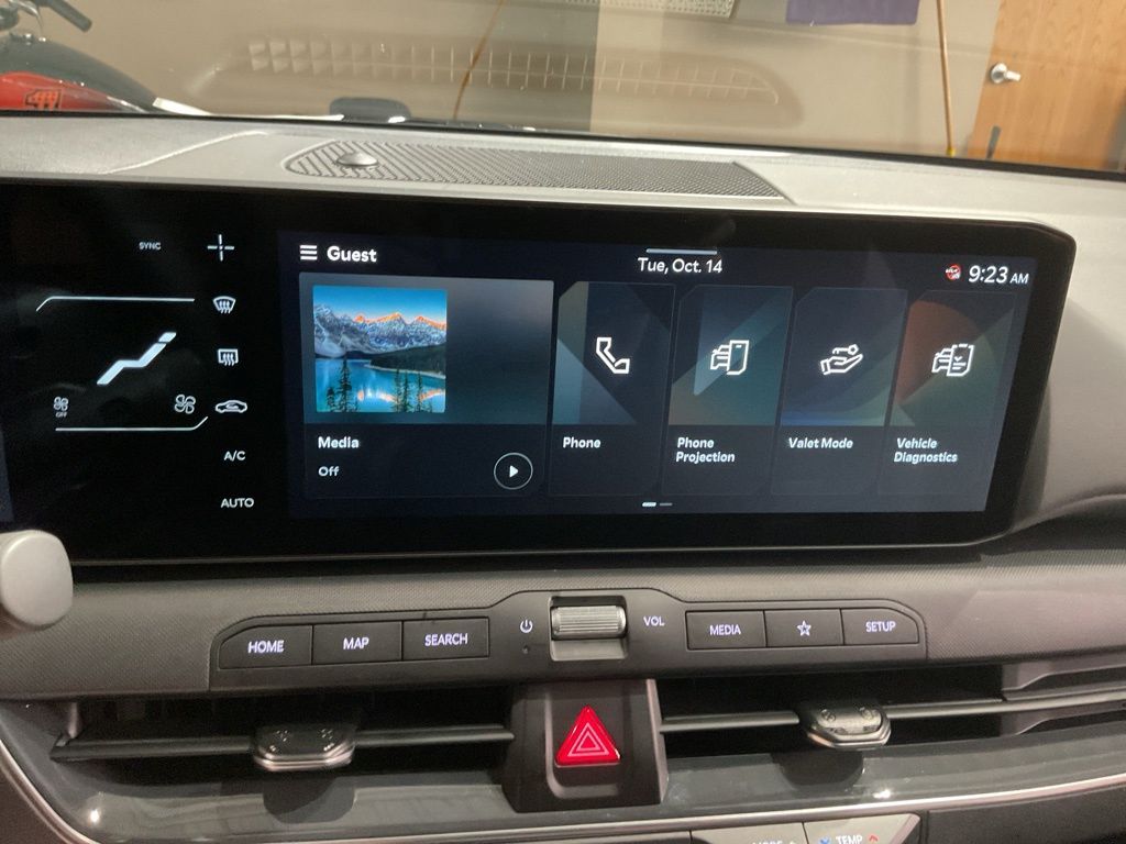 New 2025 White Kia EX image 15