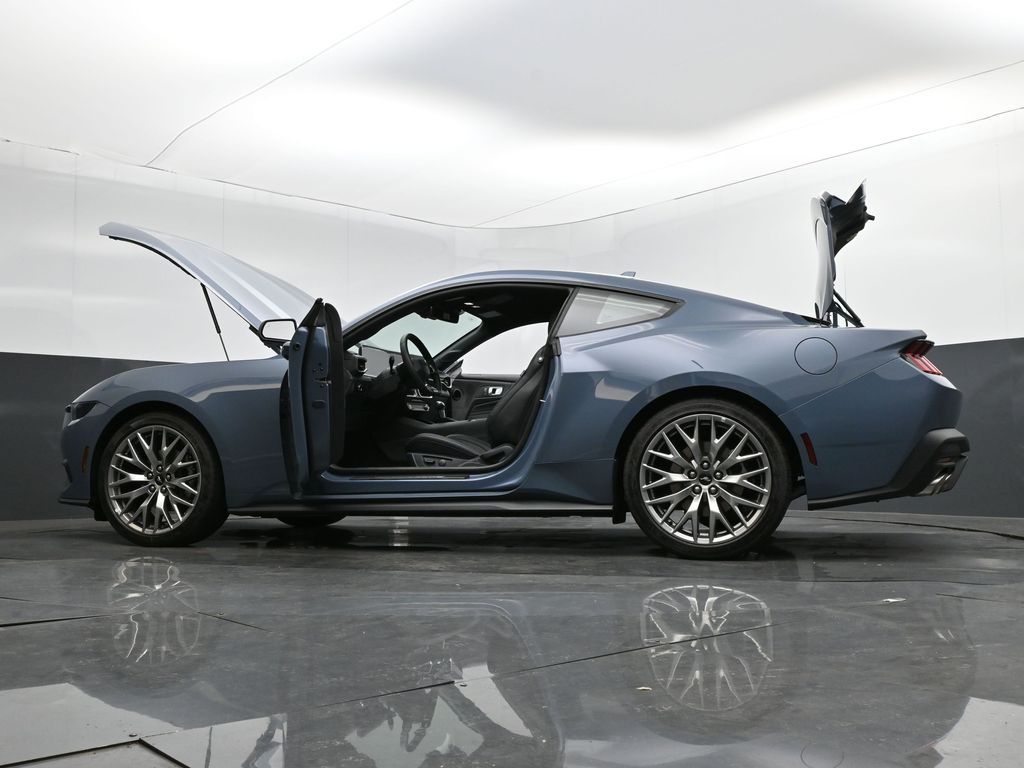 2025 Ford Mustang EcoBoost Premium Fastback