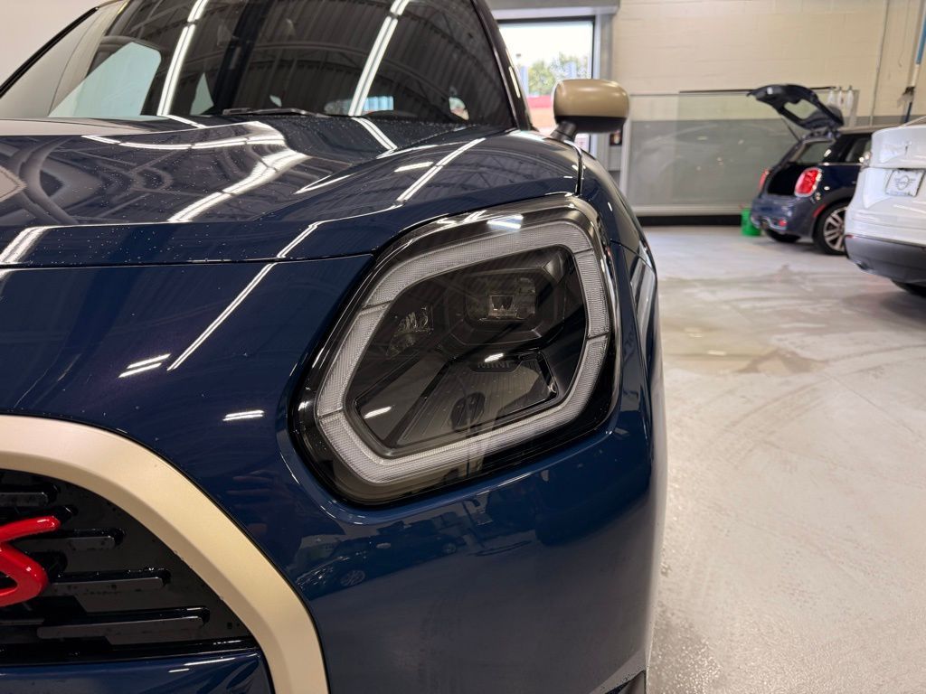 Thumbnail: 2026 MINI Cooper Countryman - 9