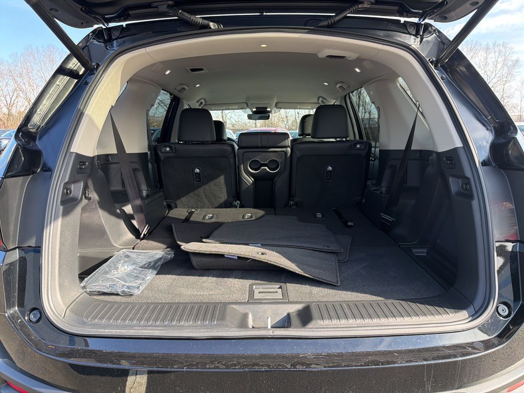 Thumbnail: 2025 Honda Pilot - 21