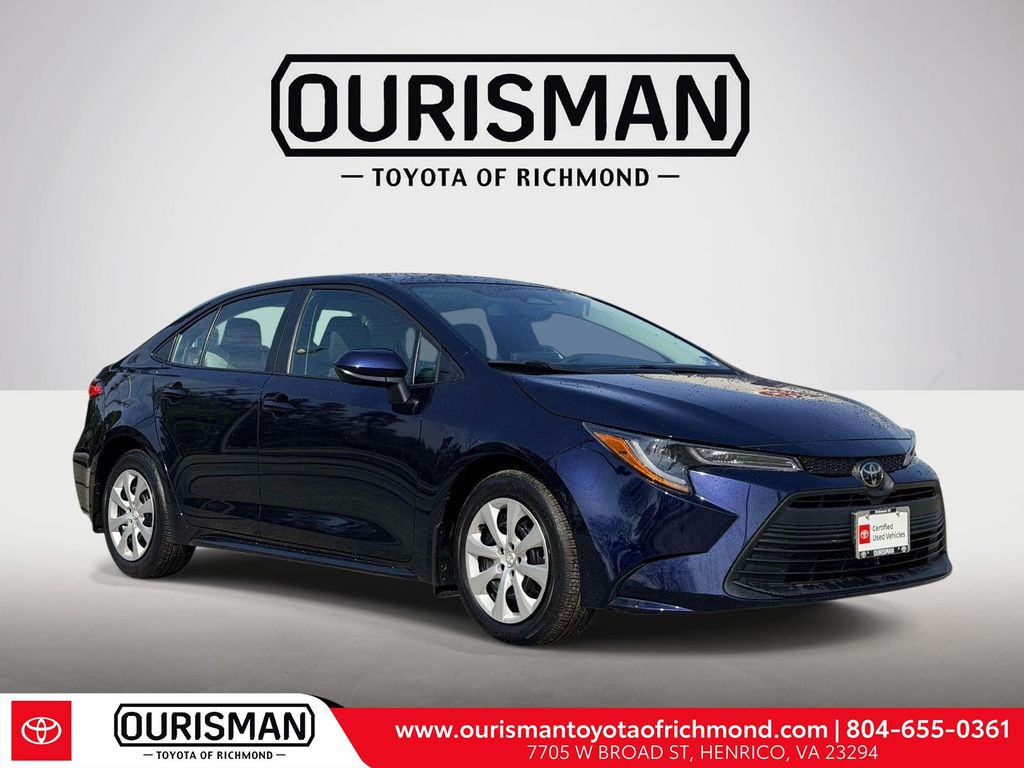 2025 Toyota Corolla LE FWD