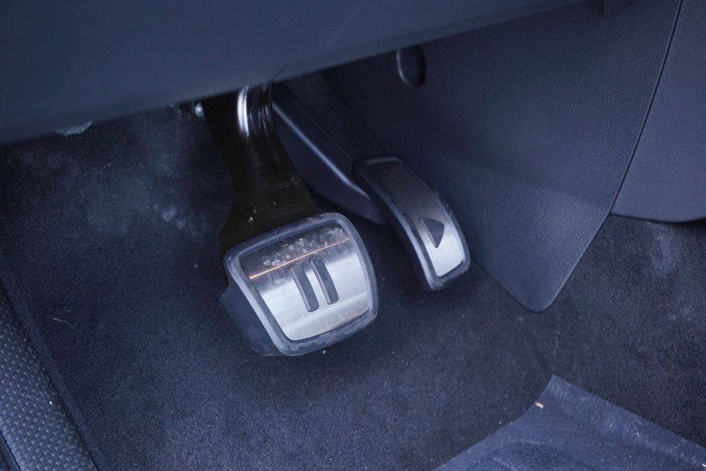 Thumbnail: 2025 Volkswagen ID.Buzz - 9