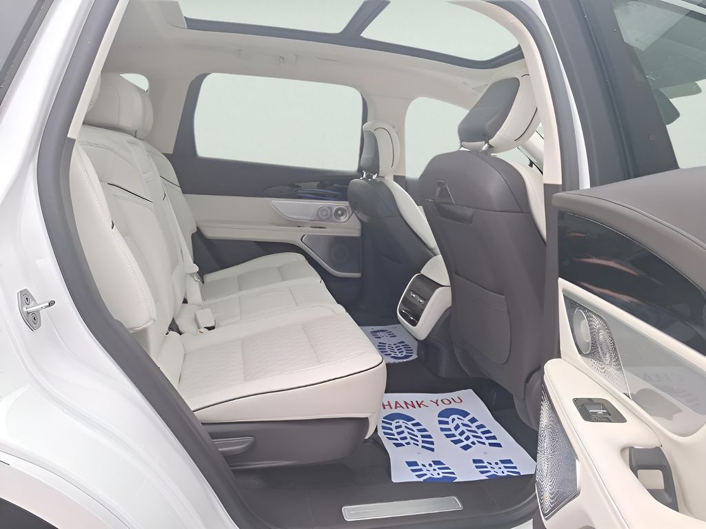 2025 Lincoln Nautilus