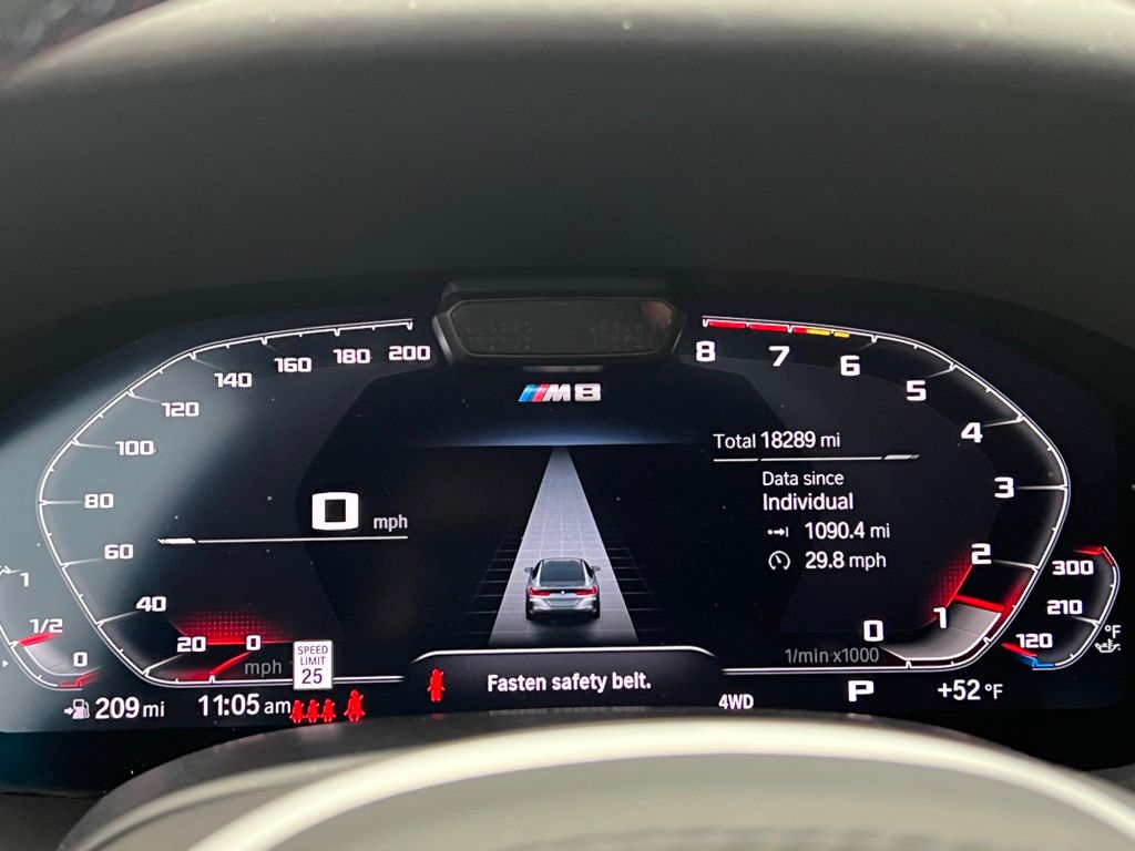 Thumbnail: 2024 BMW M8 - 16