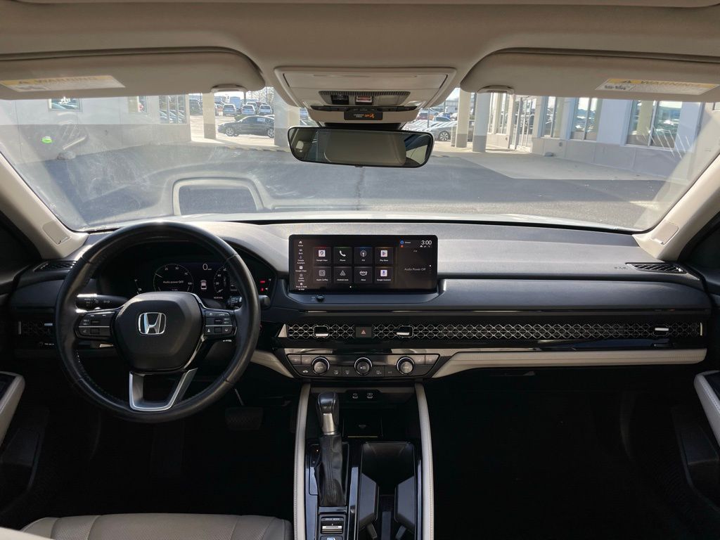 Thumbnail: 2023 Honda Accord - 10