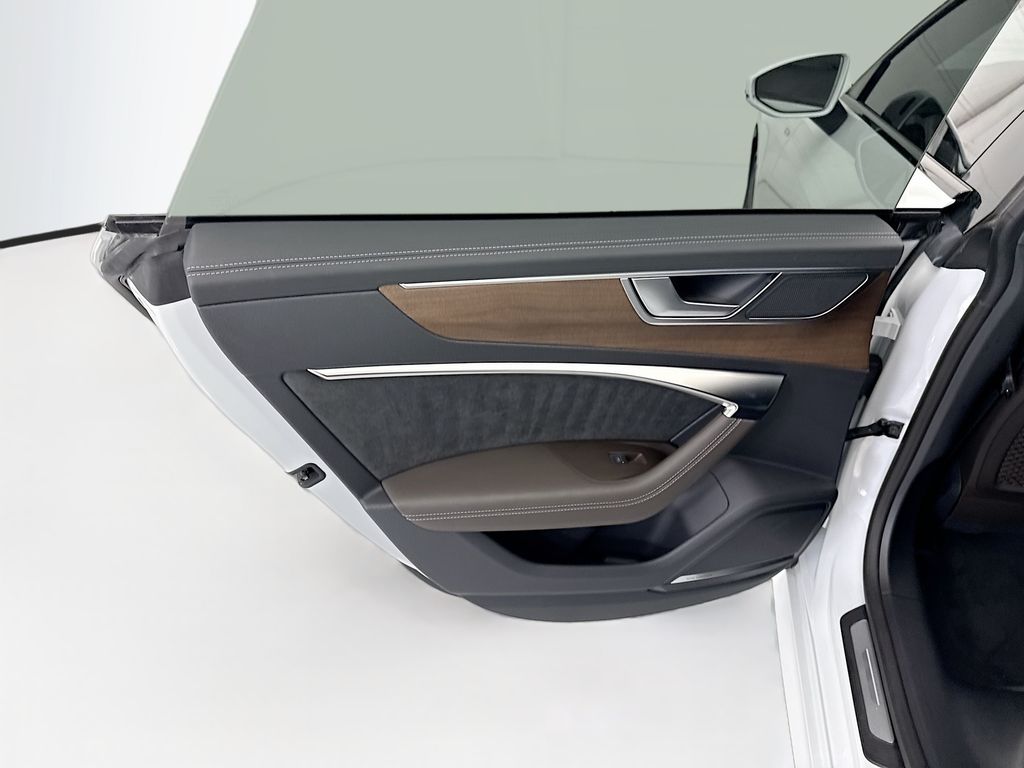 Thumbnail: 2025 Audi A7 - 25
