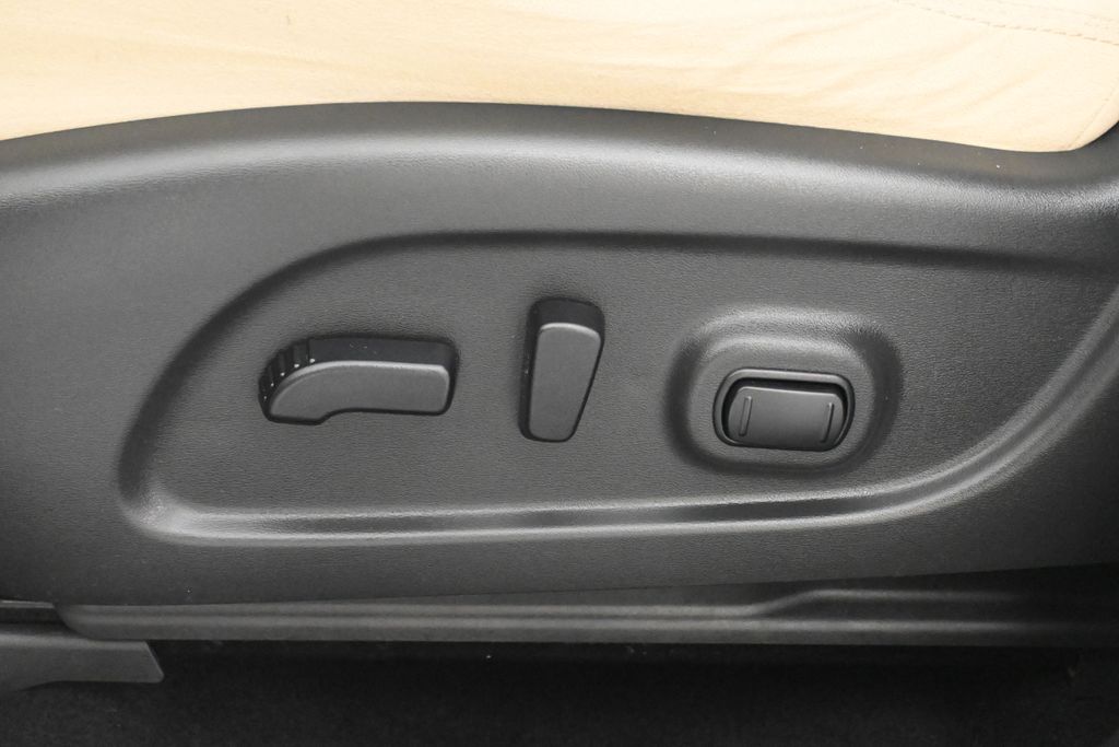 Thumbnail: 2020 Nissan Murano - 29