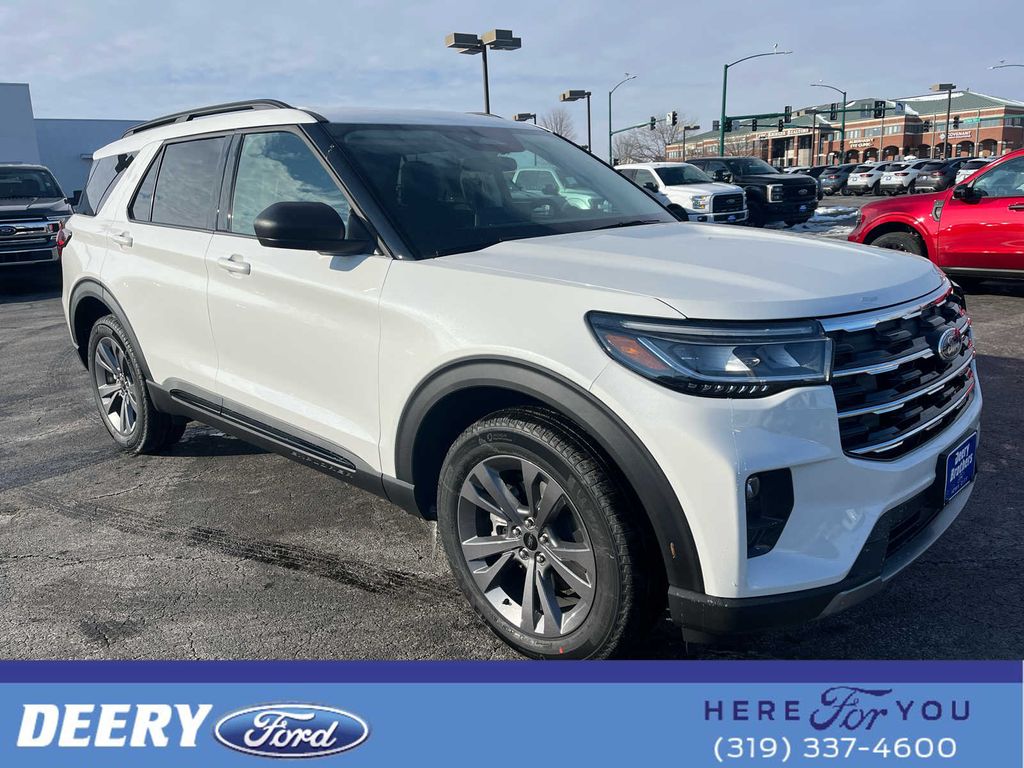 White Metallic 2026 Ford Explorer Active AWD SUV / Crossover All-Wheel Drive Automatic