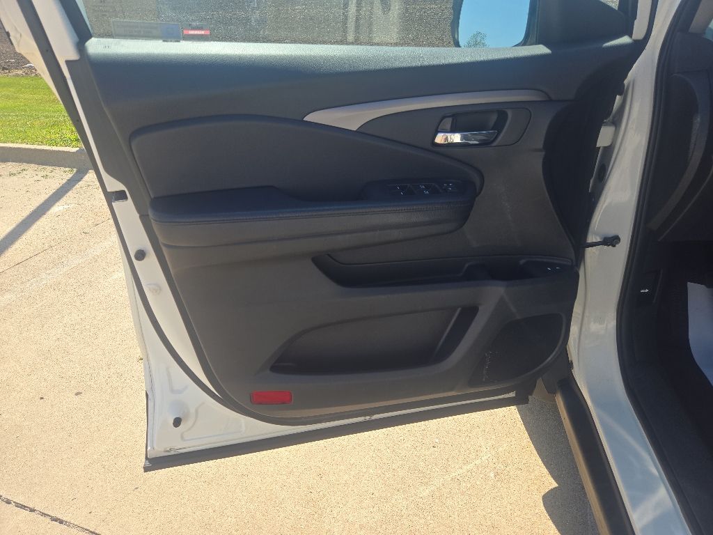 Used 2017 Honda Pilot SUV