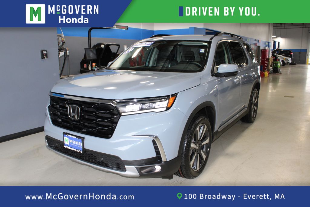 2024 Honda Pilot Touring AWD