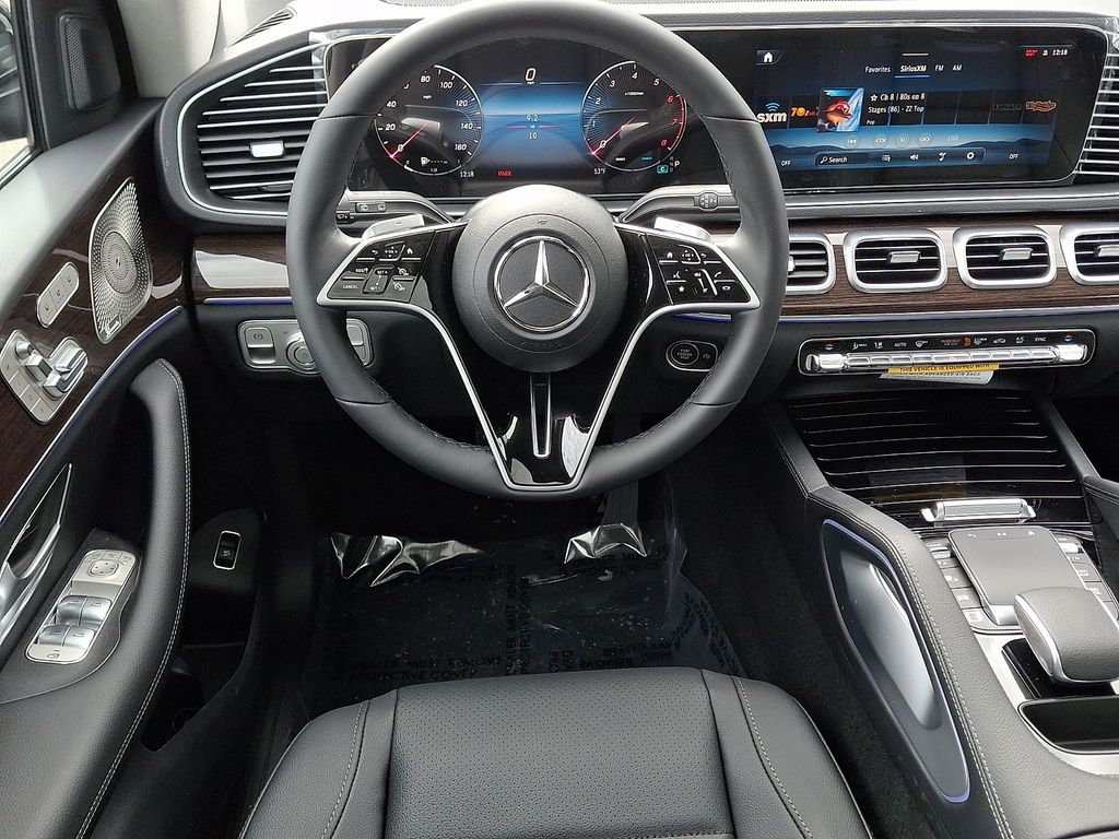 Thumbnail: 2026 Mercedes-Benz GLE - 7