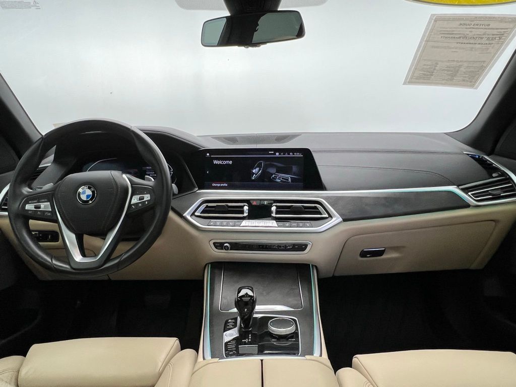 Thumbnail: 2022 BMW X5 - 10