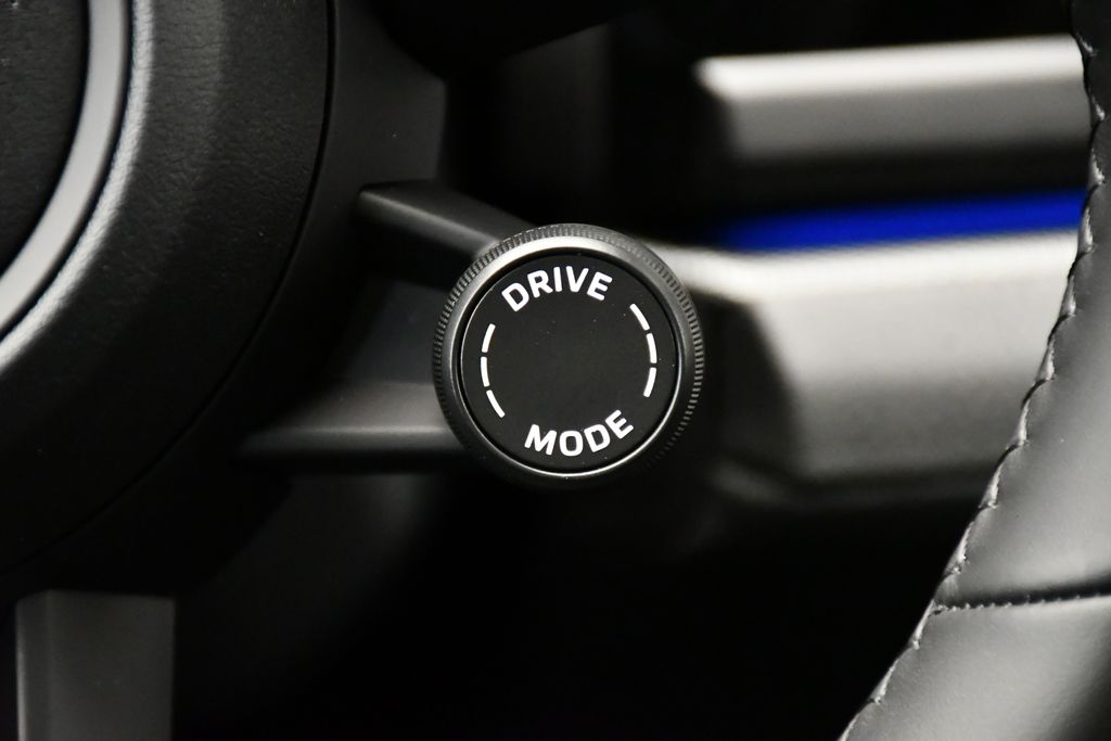 Thumbnail: 2026 Porsche Panamera - 29