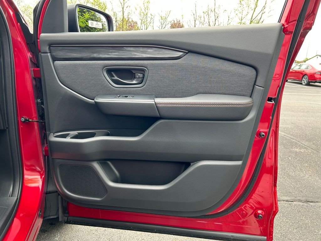 Thumbnail: 2026 Honda Passport - 27