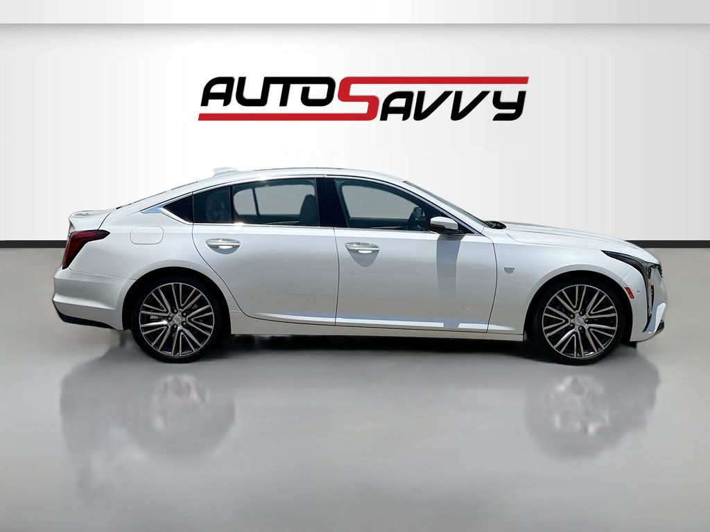 Used 2025 White Cadillac Premium Luxury image 8