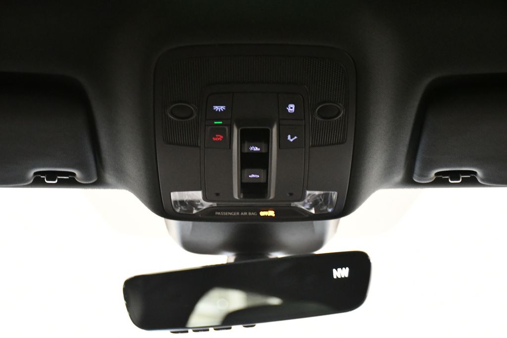 Thumbnail: 2025 Audi Q3 - 19