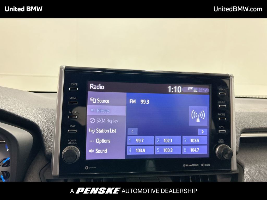 Thumbnail: 2022 Toyota RAV4 - 16