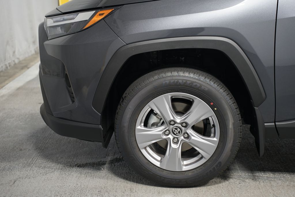 Thumbnail: 2025 Toyota RAV4 - 5