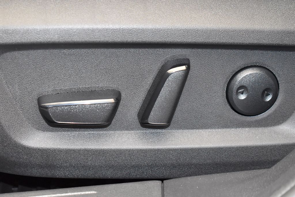 Thumbnail: 2026 Nissan Rogue - 15