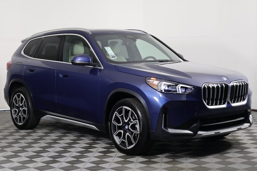 Thumbnail: 2025 BMW X1 - 3
