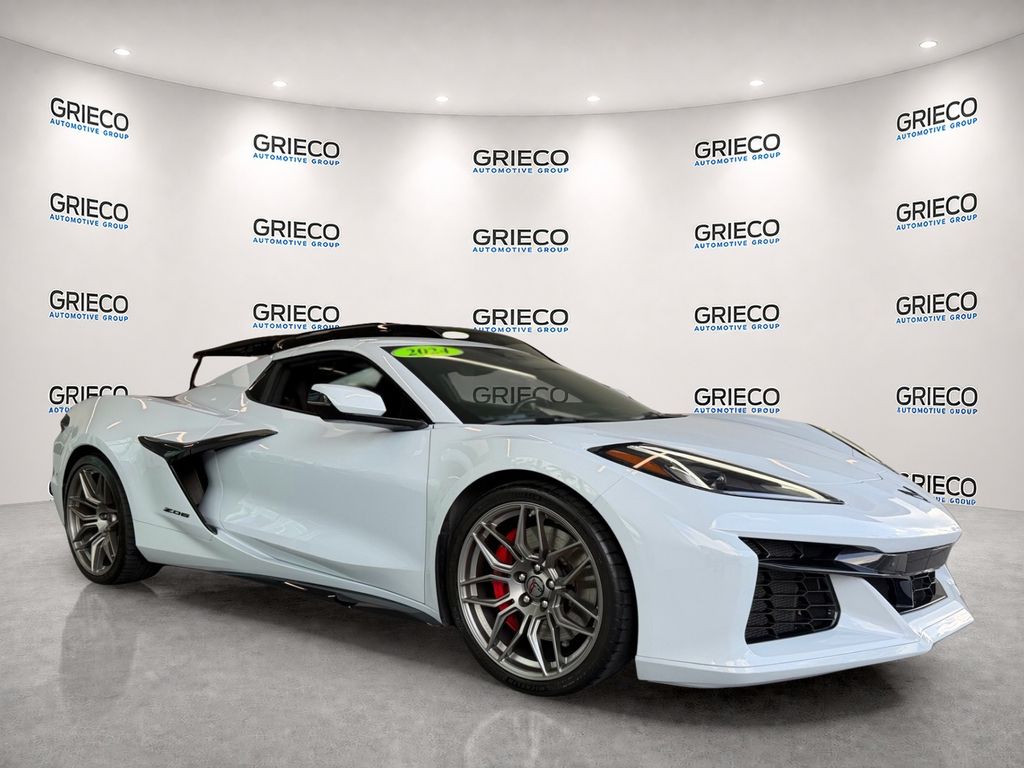 Black Granite Metallic 2024 Chevrolet Corvette Coupe Rear-Wheel Drive 8-Speed Dual Clutch