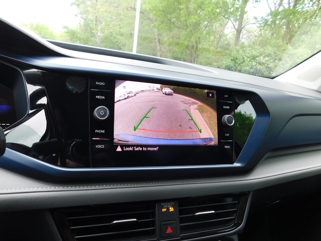 Thumbnail: 2024 Volkswagen Taos - 10