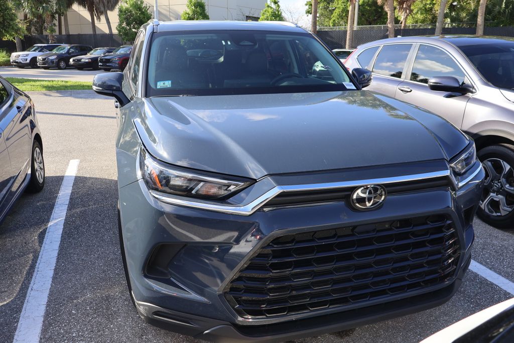 Thumbnail: 2025 Toyota Grand Highlander - 5