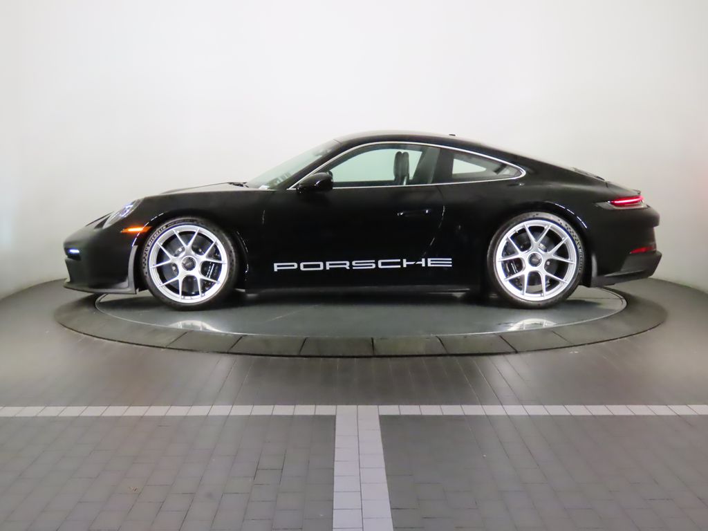 Thumbnail: 2024 Porsche 911 - 2