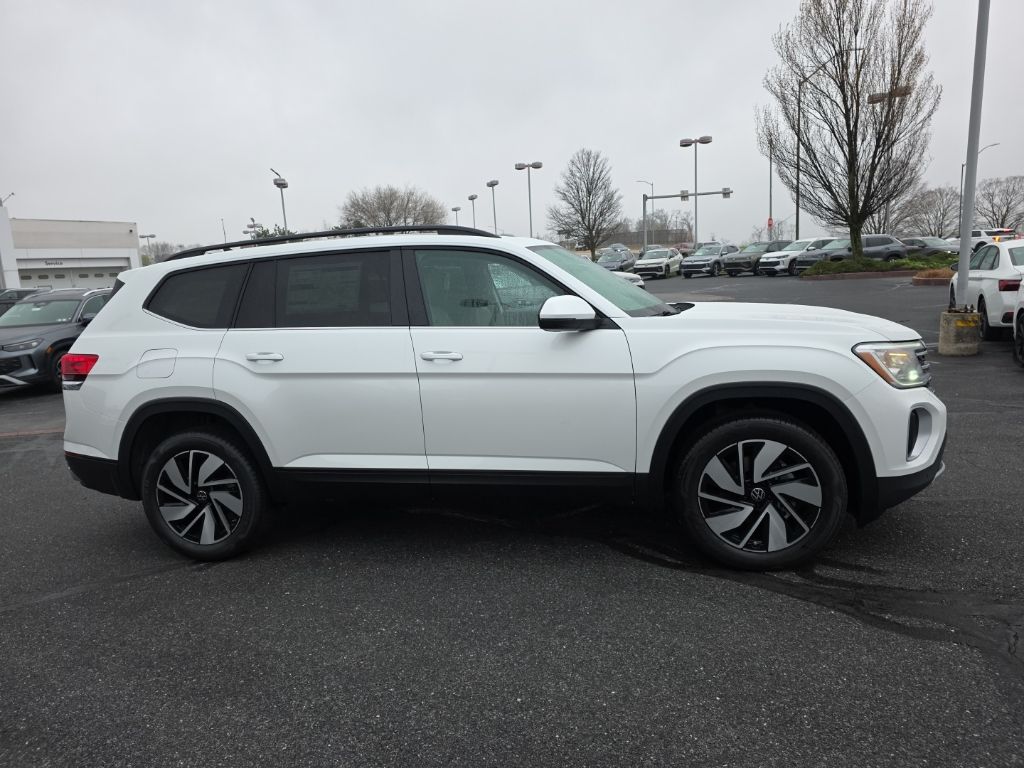 2026 Volkswagen Atlas 2.0T SE w/Technology White/off-white at Sutliff Volkswagen