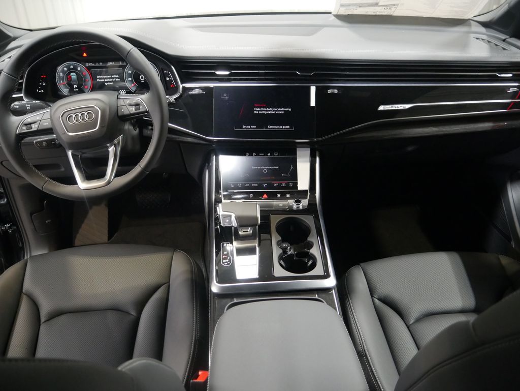 Thumbnail: 2026 Audi Q7 - 25