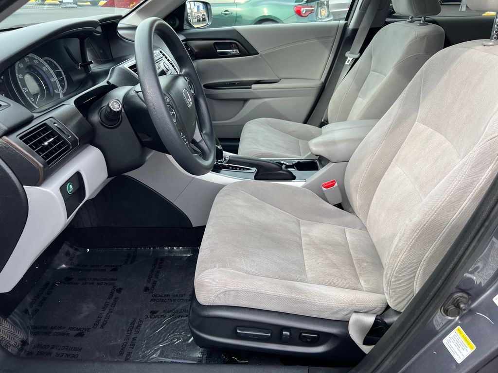 Thumbnail: 2013 Honda Accord - 14