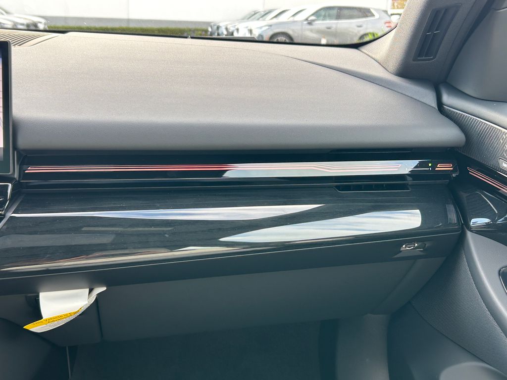 Thumbnail: 2026 BMW 5 Series - 26