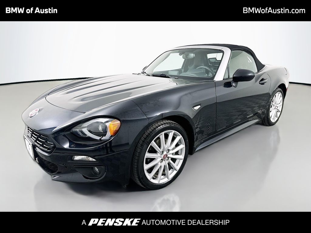 2017 Fiat 124 Spider Lusso -
                  Austin, TX