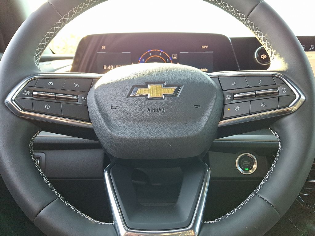Thumbnail: 2026 Chevrolet Traverse - 10