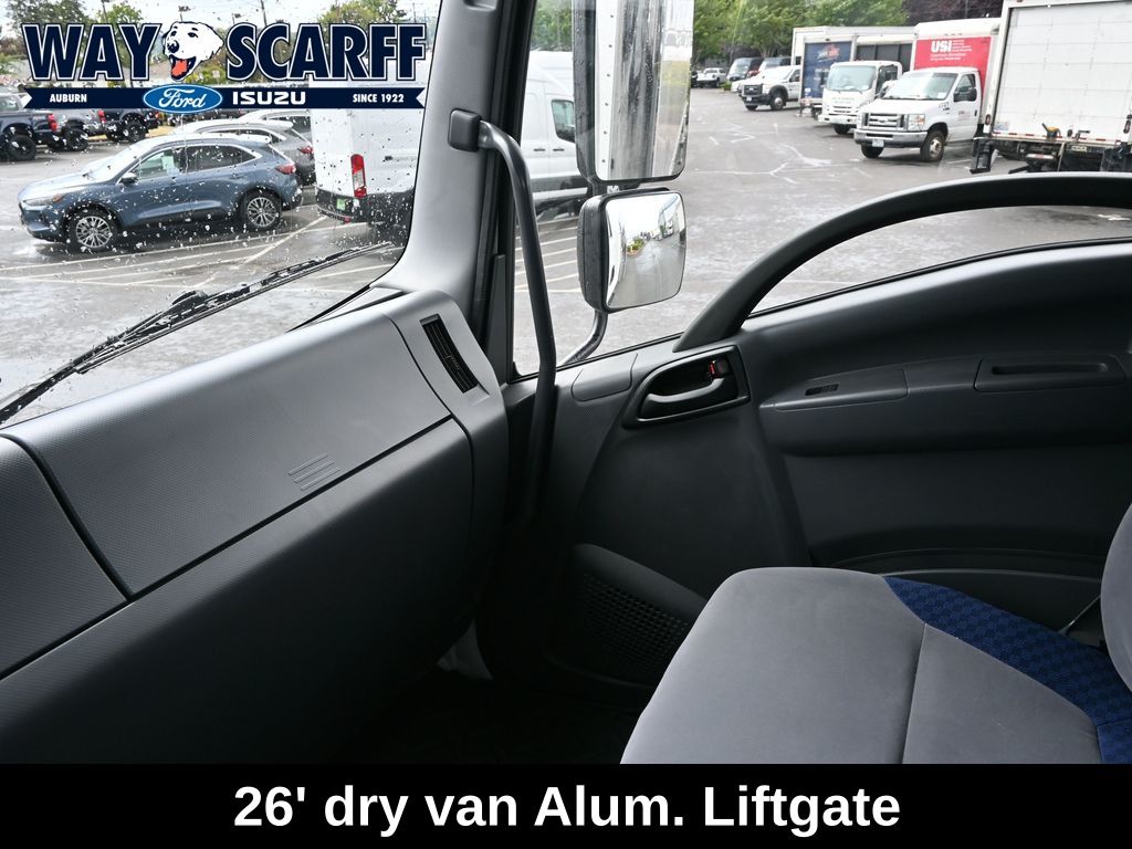 2025 Isuzu FTR 