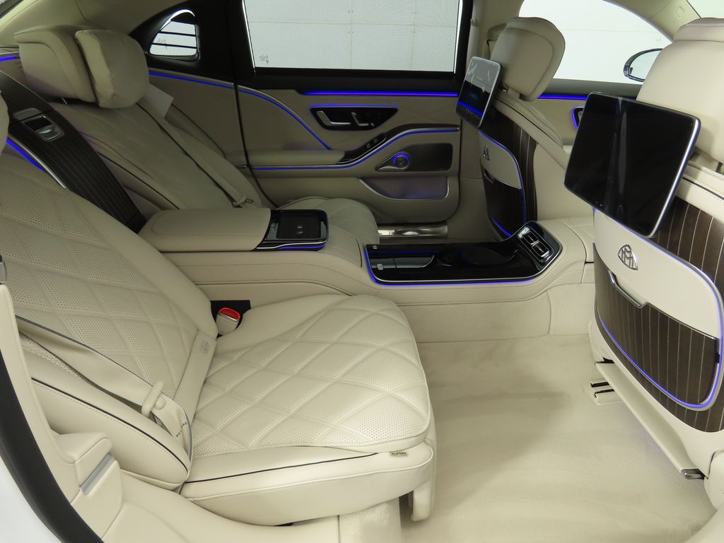 Thumbnail: 2026 Mercedes-Benz S-Class - 22