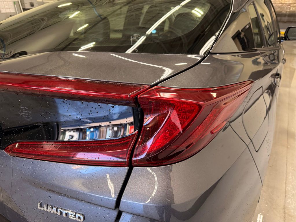 Thumbnail: 2020 Toyota Prius Prime - 5