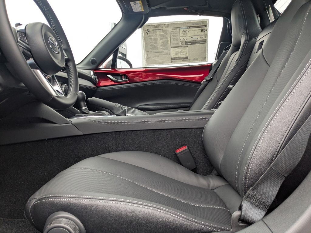 2025 Mazda MX-5 Miata RF Grand Touring