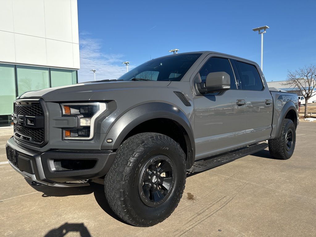 2018 Ford F-150 Raptor SuperCrew 4WD