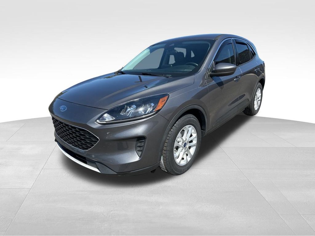 2021 Carbonized Gray Metallic Ford Escape SE FWD SUV