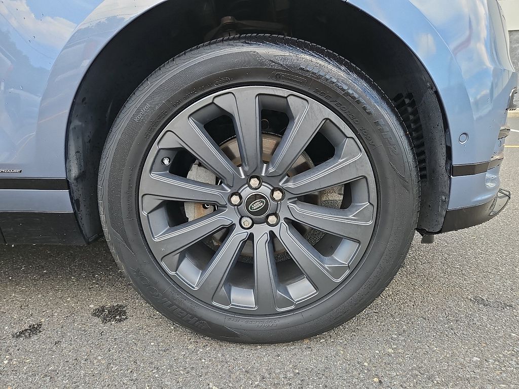 Thumbnail: 2019 Land Rover Range Rover Velar - 9