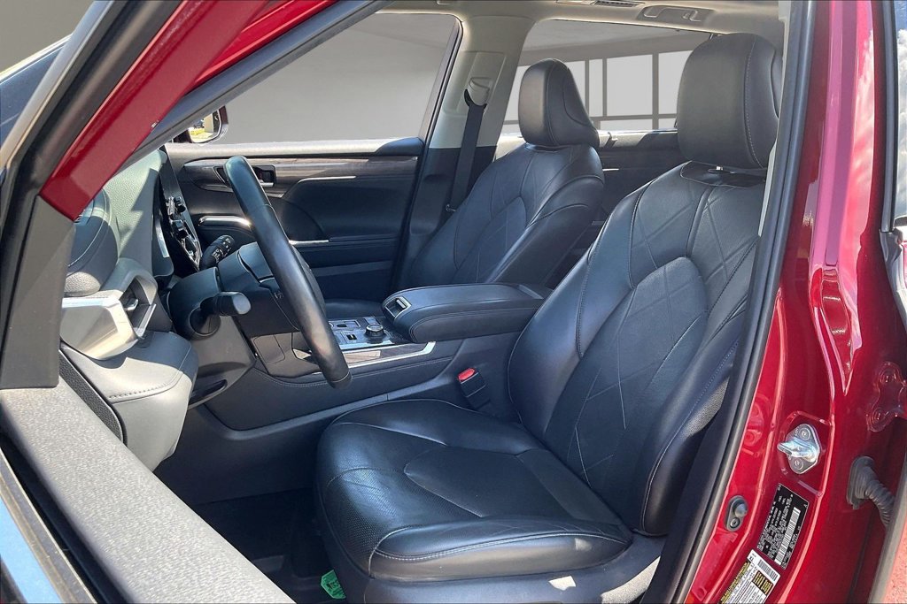 Used 2022 Toyota Highlander SUV