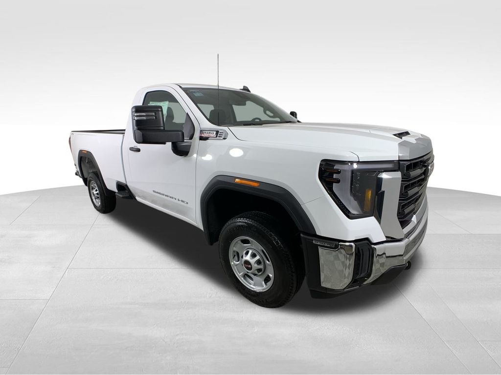 2025 GMC Sierra 2500HD Pro 8