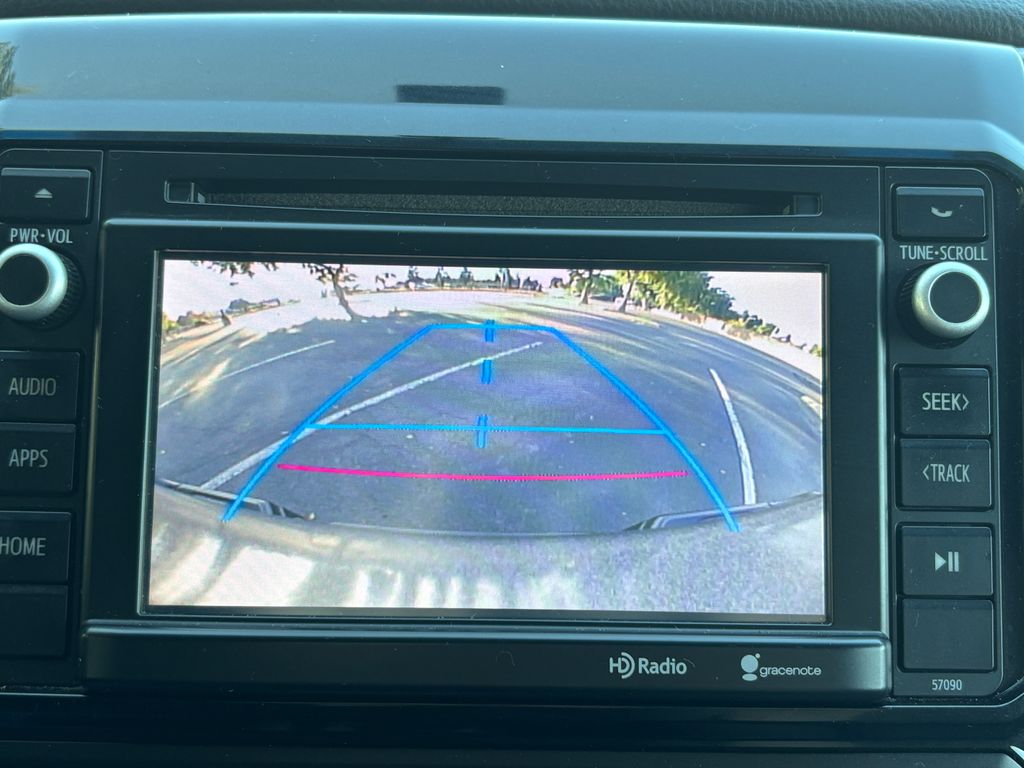 Thumbnail: 2014 Toyota Tacoma - 30