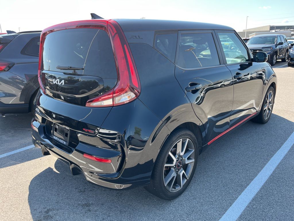 Thumbnail: 2022 Kia Soul - 3